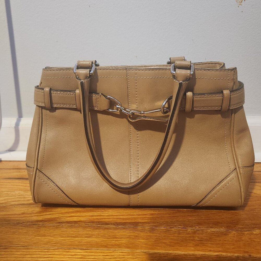 Vintage Coach Hampton handbag